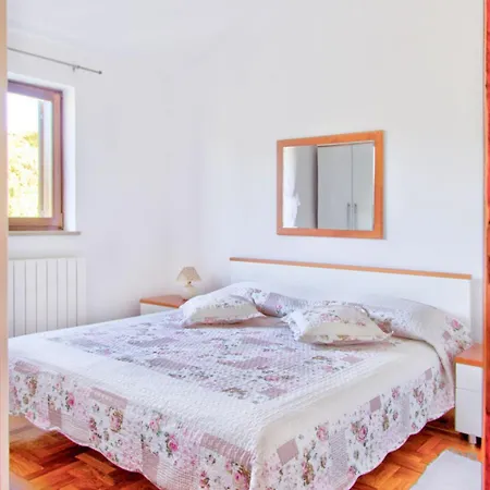 Manuel * Pjescana Uvala