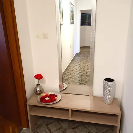 Apartment Manuel Pjescana Uvala