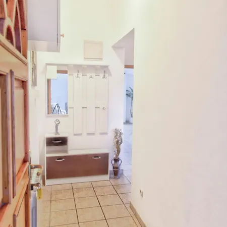 Manuel Apartment *