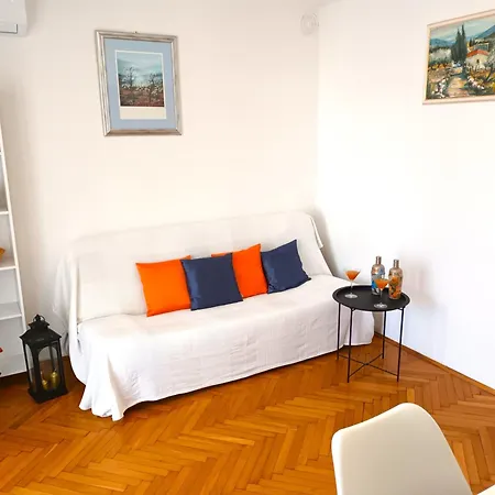 Manuel Apartment
